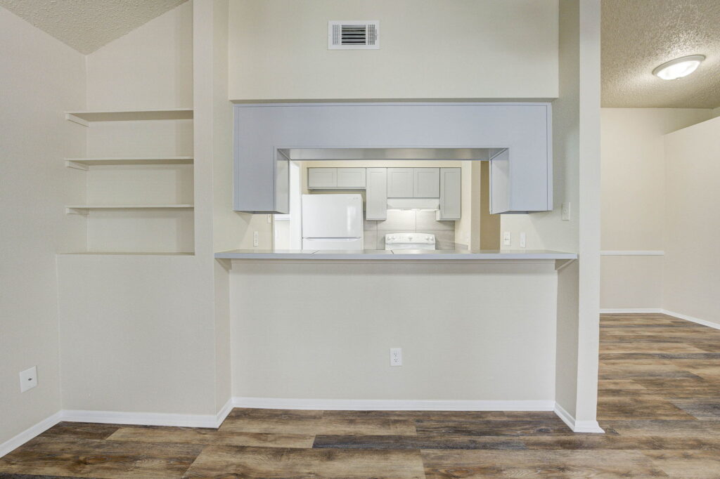 19-web-or-mls-7015-woodsman-trail